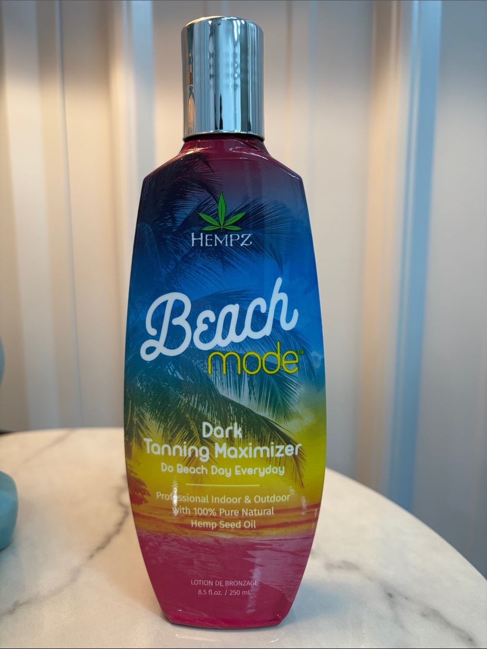 Hempz Beach Mode Tanning Maximizer - Blue Green Yellow Pink